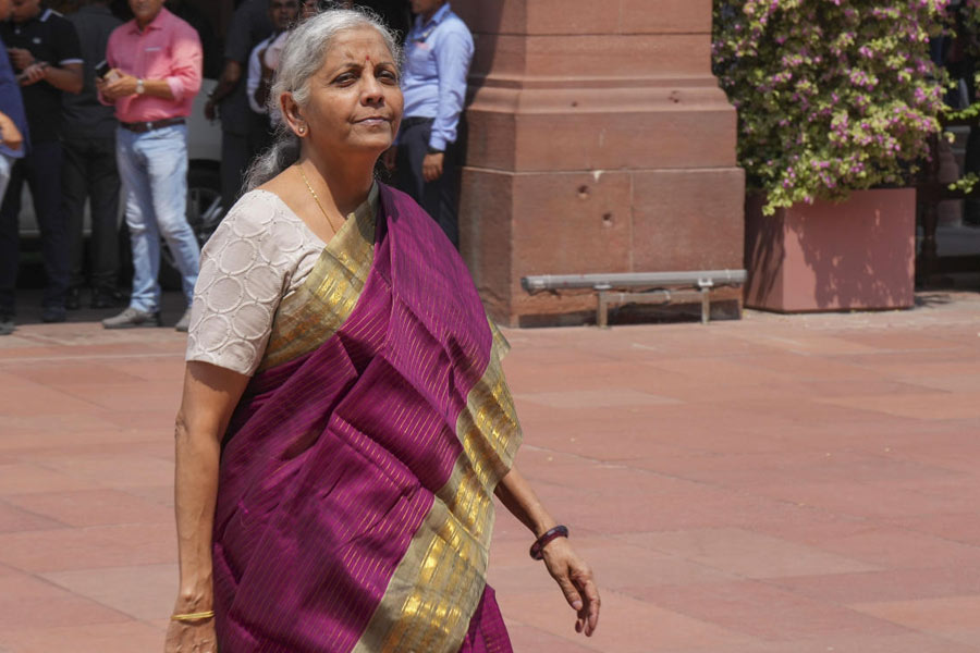 Finance Minister Nirmala Sitharaman visiting makhana farmers Katihar